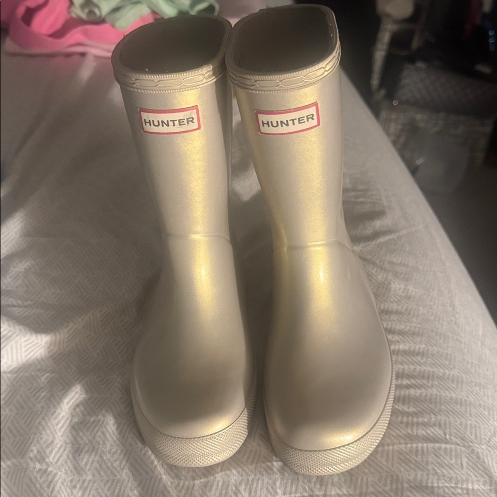 Hunter Shiny Gold Boots